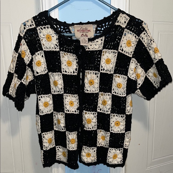 International Women's Black and White Crochet Blouse - Picture 1 of 4